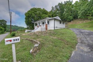 582 Coal Chute Road, Elizabethton, TN 37643