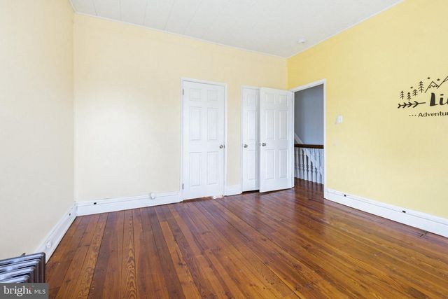 244 E HIGH ST, Womelsdorf, PA 19567