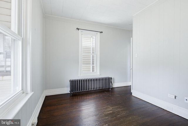 244 E HIGH ST, Womelsdorf, PA 19567