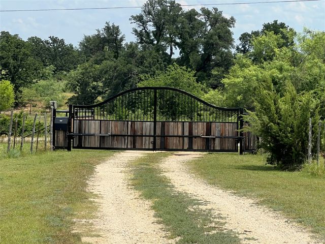 1170 Diamond Oaks Road, Stephenville, TX 76401