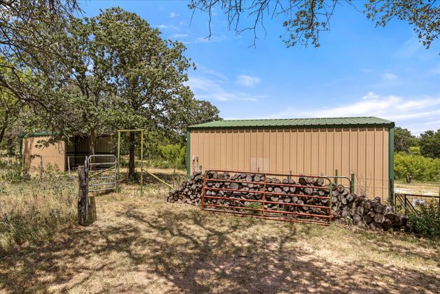 1170 Diamond Oaks Road, Stephenville, TX 76401