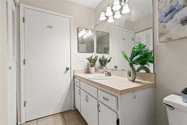 1637 ELK SPRING DRIVE, Brandon, FL 33511