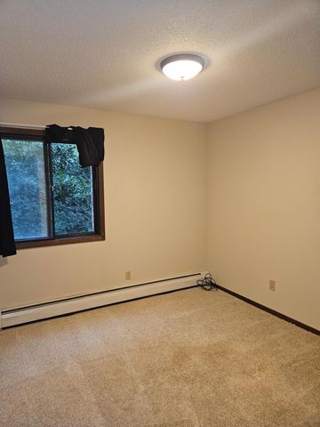 1855 Silver Bell Road 314, Eagan, MN 55122