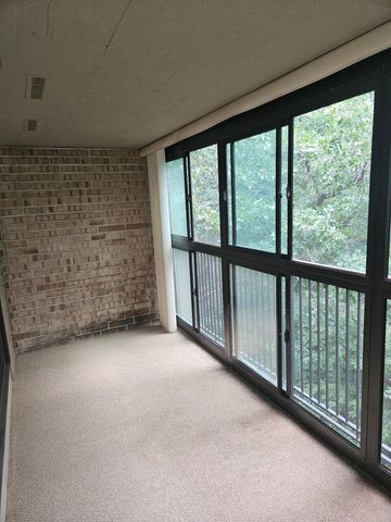 1855 Silver Bell Road 314, Eagan, MN 55122