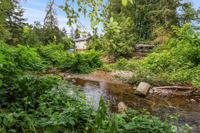 309 Highway 162 E, South Prairie, WA 98385