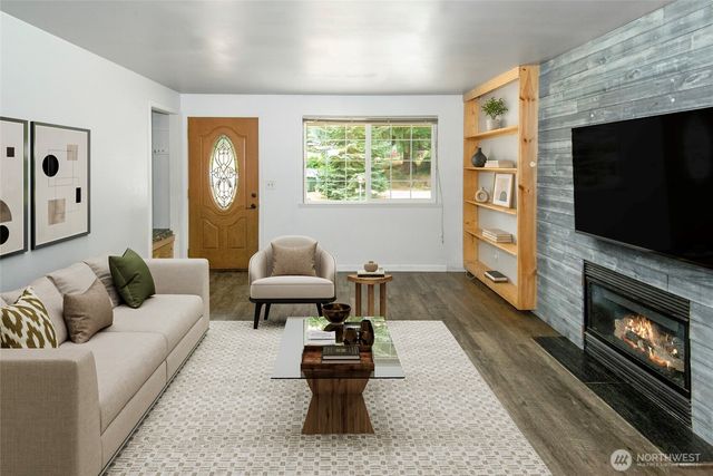 309 Highway 162 E, South Prairie, WA 98385