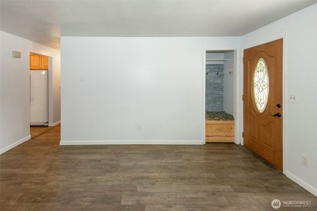 309 Highway 162 E, South Prairie, WA 98385