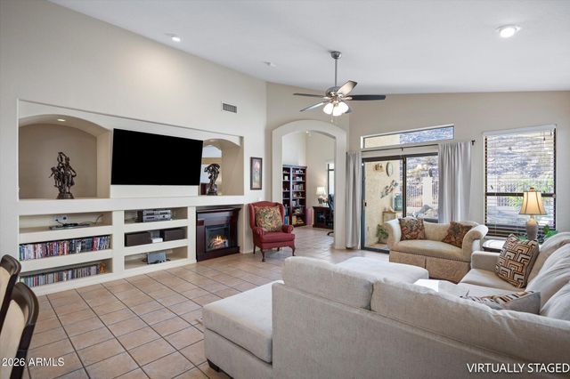 276 E ASHURST Drive, Phoenix, AZ 85048