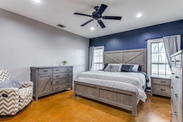 127 Tankersley Lane, Weatherford, TX 76087