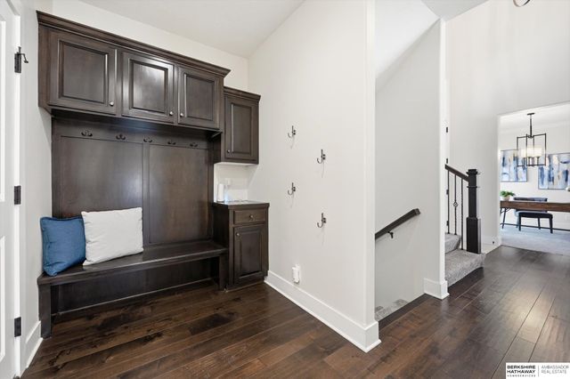 2396 S 218 Avenue, Elkhorn, NE 68022