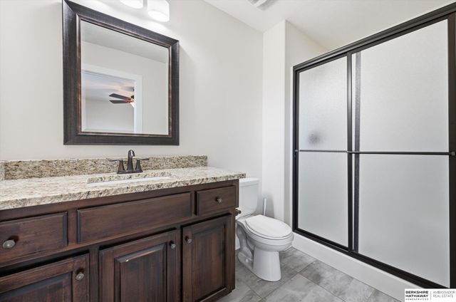 2396 S 218 Avenue, Elkhorn, NE 68022