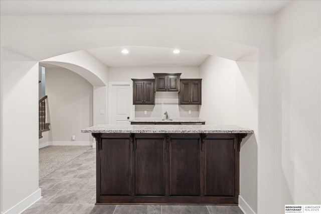 2396 S 218 Avenue, Elkhorn, NE 68022