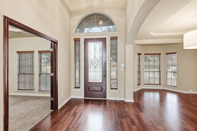 5038 W Fall Drive, Midlothian, TX 76065