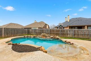 5038 W Fall Drive, Midlothian, TX 76065
