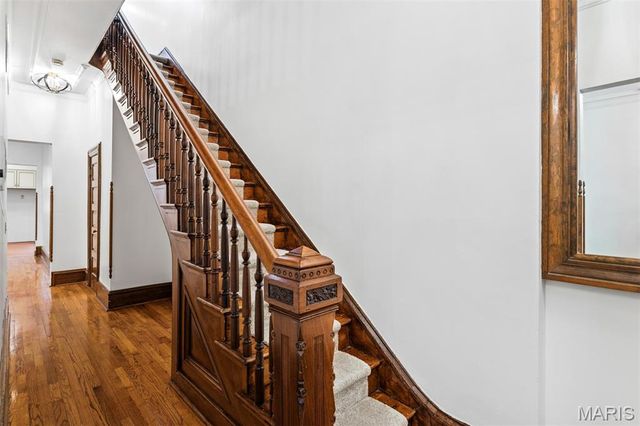 1916 Rutger Street, St Louis, MO 63104