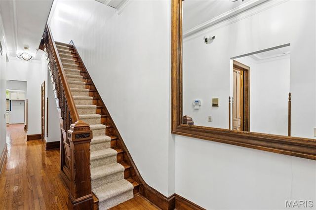 1916 Rutger Street, St Louis, MO 63104