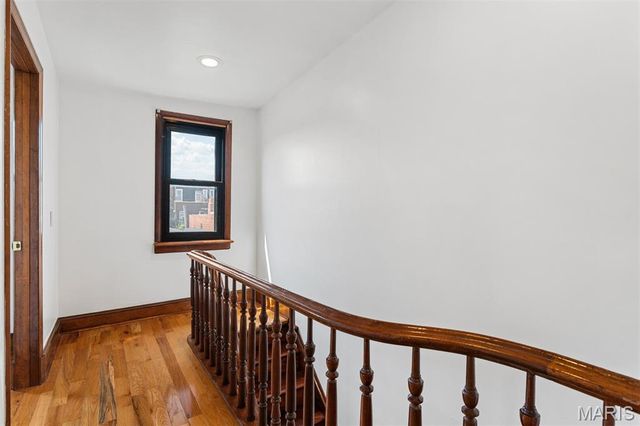 1916 Rutger Street, St Louis, MO 63104
