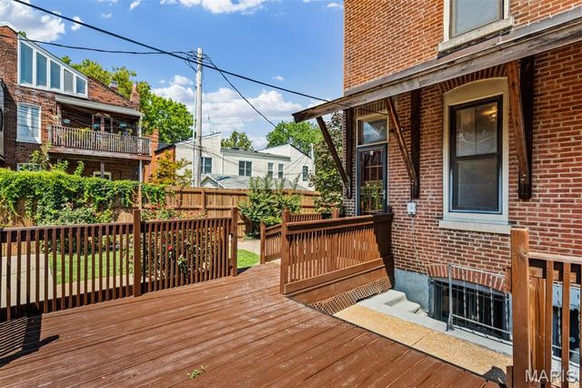 1916 Rutger Street, St Louis, MO 63104
