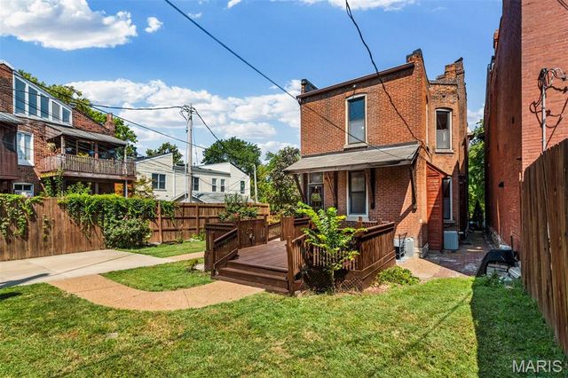 1916 Rutger Street, St Louis, MO 63104