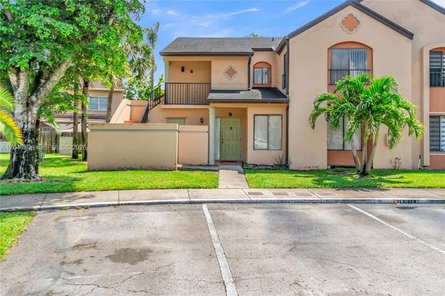 8211 NW 191st St 3-H, Hialeah, FL 33015