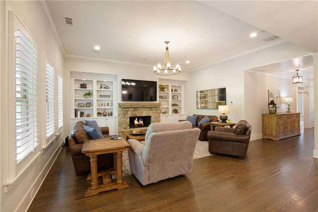 5045 Shade Creek Crossing, Cumming, GA 30028