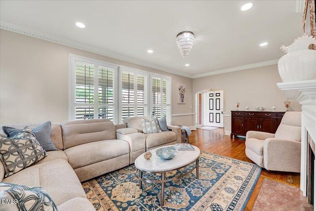 402 N Main Street, Four Oaks, NC 27524