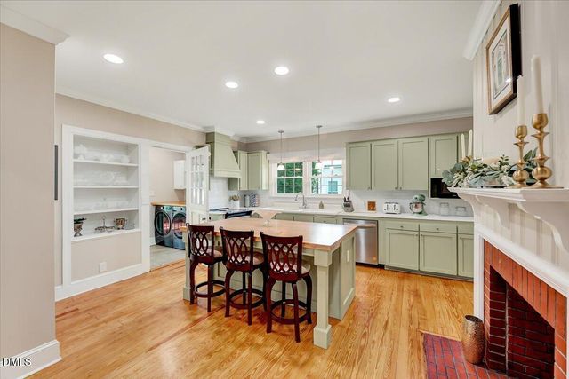 402 N Main Street, Four Oaks, NC 27524