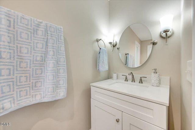 402 N Main Street, Four Oaks, NC 27524
