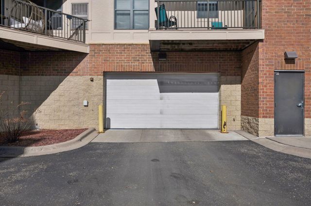 1155 Ford Road 513, Saint Louis Park, MN 55426