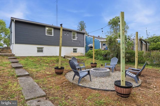 1457 SALEM RD, York, PA 17404