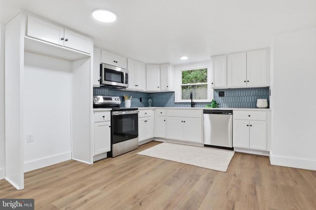 1457 SALEM RD, York, PA 17404