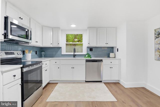 1457 SALEM RD, York, PA 17404
