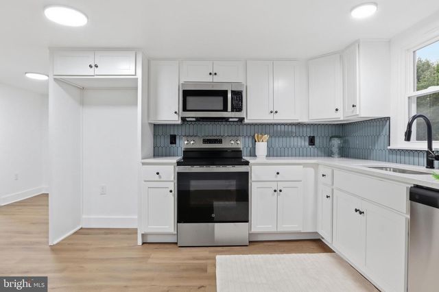 1457 SALEM RD, York, PA 17404