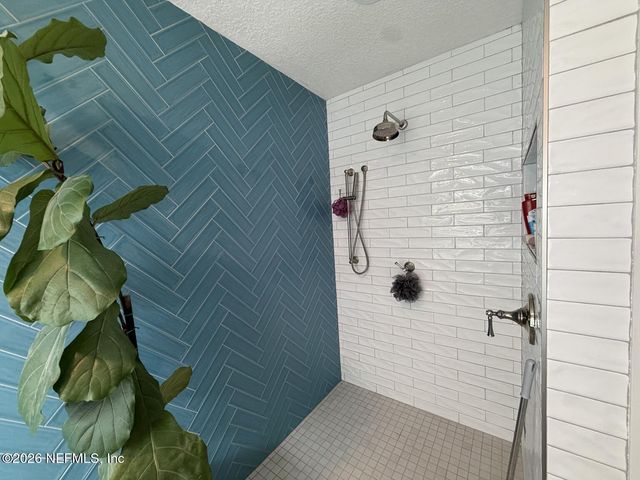 880 CANDLEBARK Drive, Jacksonville, FL 32225