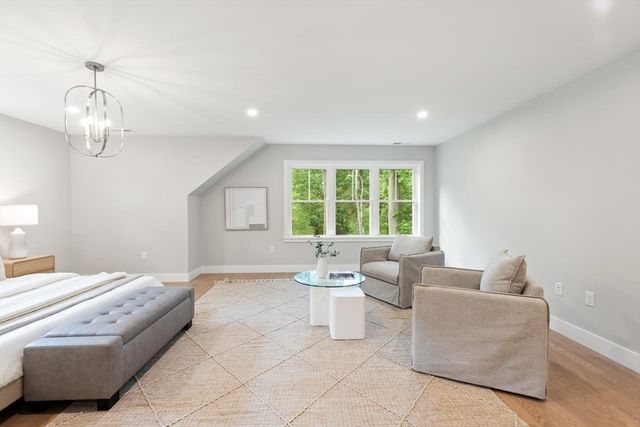89 Spring St, Lexington, MA 02421