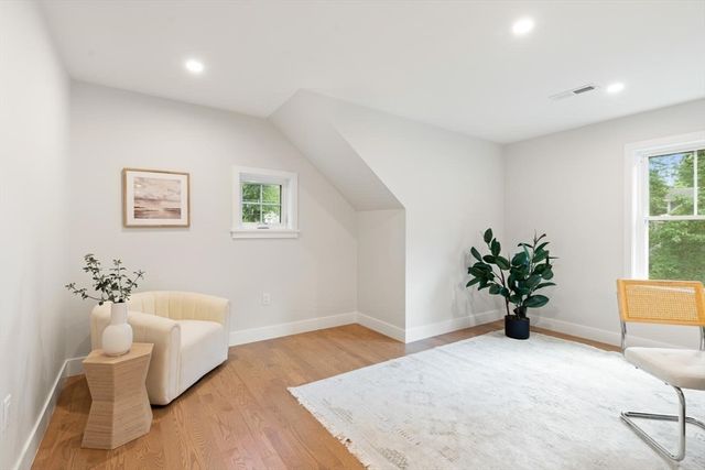 89 Spring St, Lexington, MA 02421