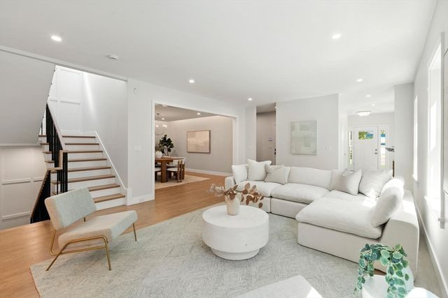 89 Spring St, Lexington, MA 02421