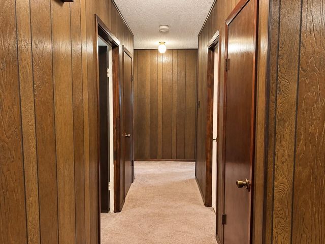 946 Hardeman Street, Sealy, TX 77474