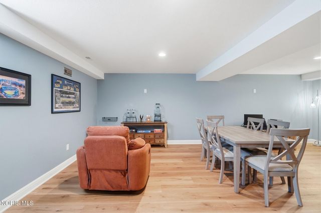 1531 Saint Andrews Drive, Bowling Green, OH 43402