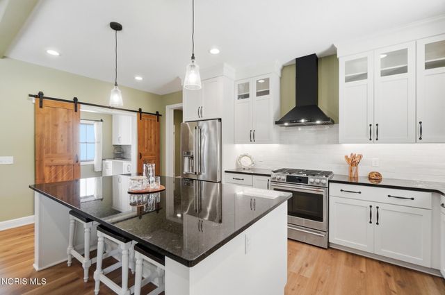 1531 Saint Andrews Drive, Bowling Green, OH 43402