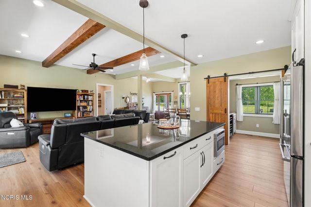 1531 Saint Andrews Drive, Bowling Green, OH 43402