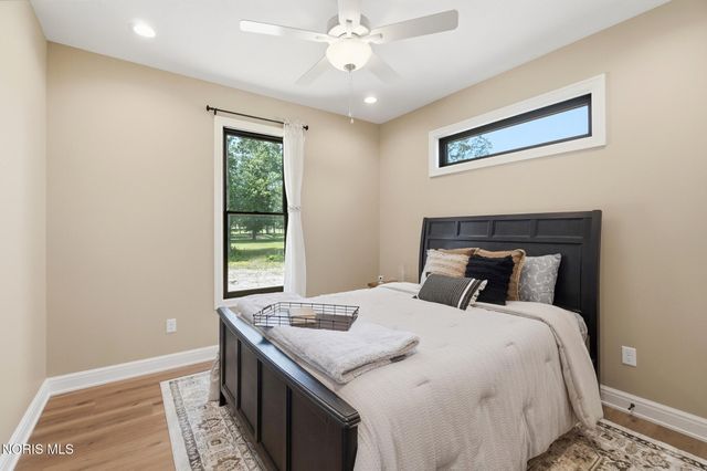 1531 Saint Andrews Drive, Bowling Green, OH 43402