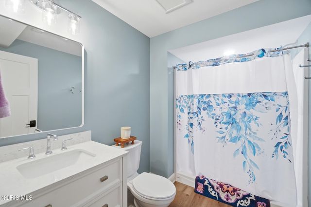 1531 Saint Andrews Drive, Bowling Green, OH 43402