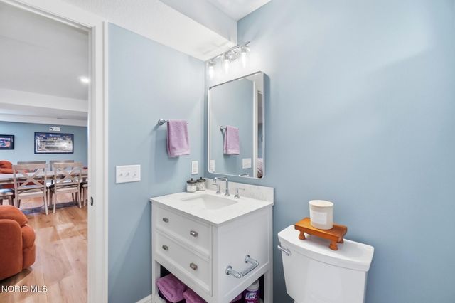 1531 Saint Andrews Drive, Bowling Green, OH 43402