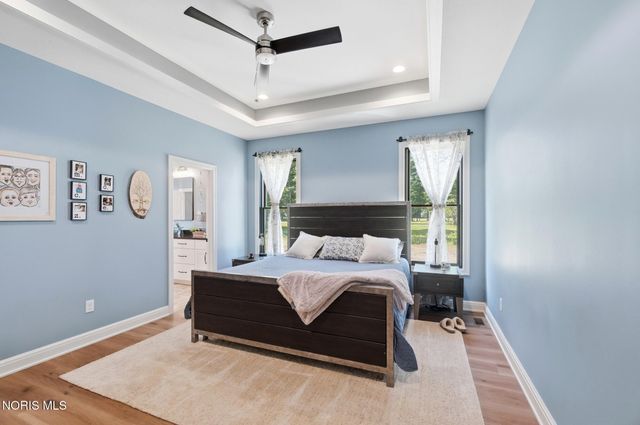 1531 Saint Andrews Drive, Bowling Green, OH 43402