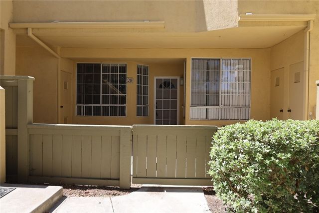 39 Alicante Aisle, Irvine, CA 92614