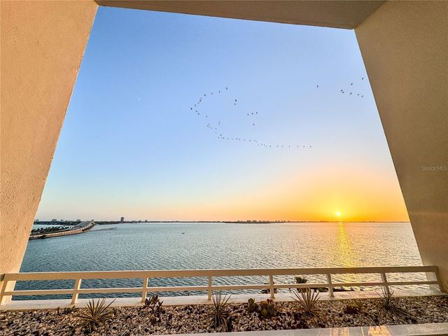 888 BLVD OF THE ARTS 1008, Sarasota, FL 34236