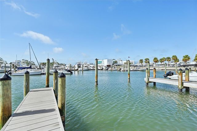 888 BLVD OF THE ARTS 1008, Sarasota, FL 34236