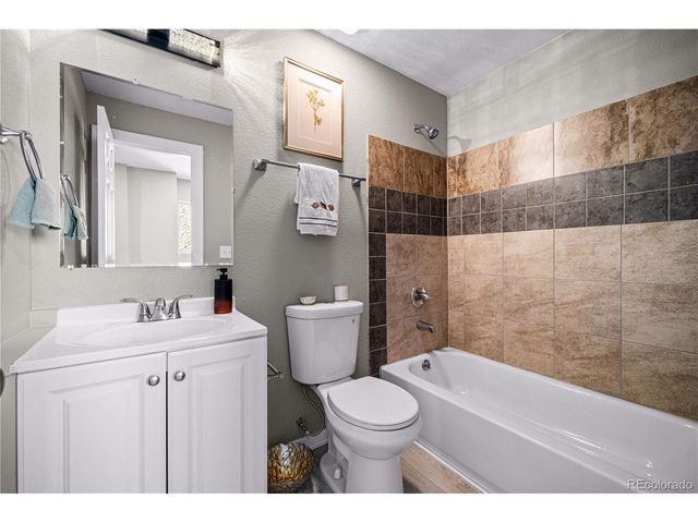 937 Elm St, Pueblo, CO 81004
