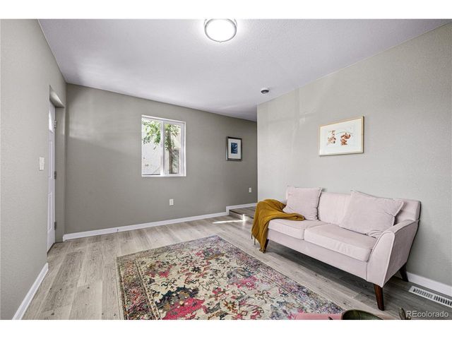 937 Elm St, Pueblo, CO 81004